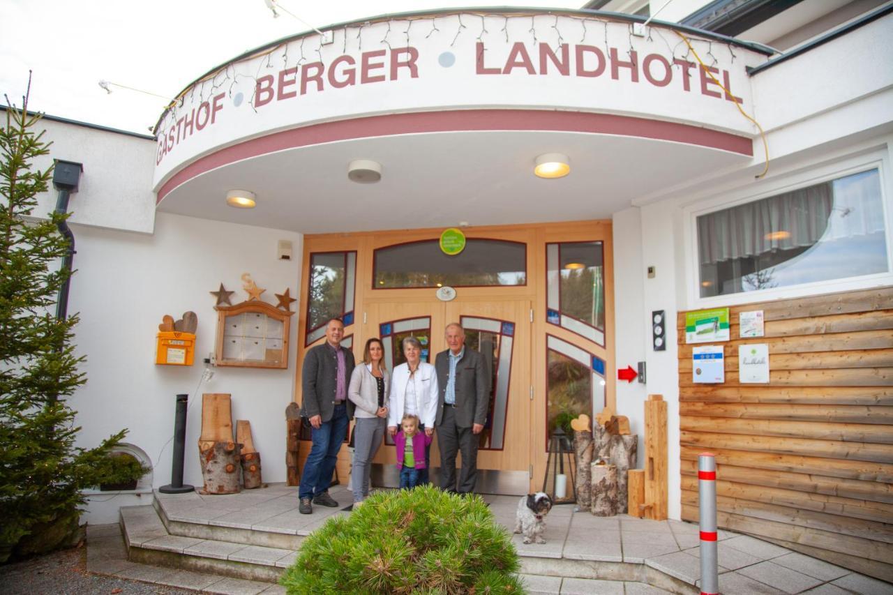 Familienhotel Berger Сантк-Якоб-ім-Вальде Екстер'єр фото