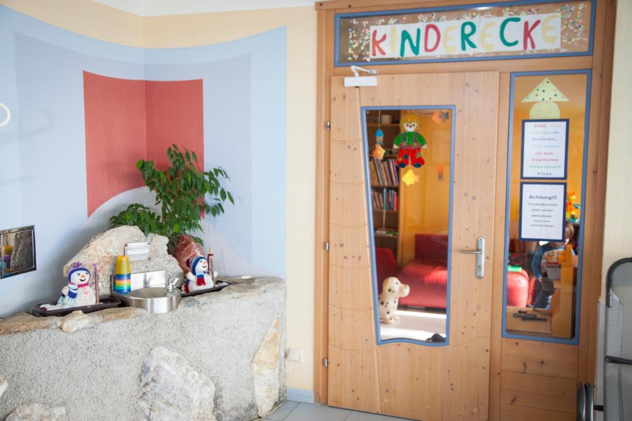 Familienhotel Berger Сантк-Якоб-ім-Вальде Екстер'єр фото